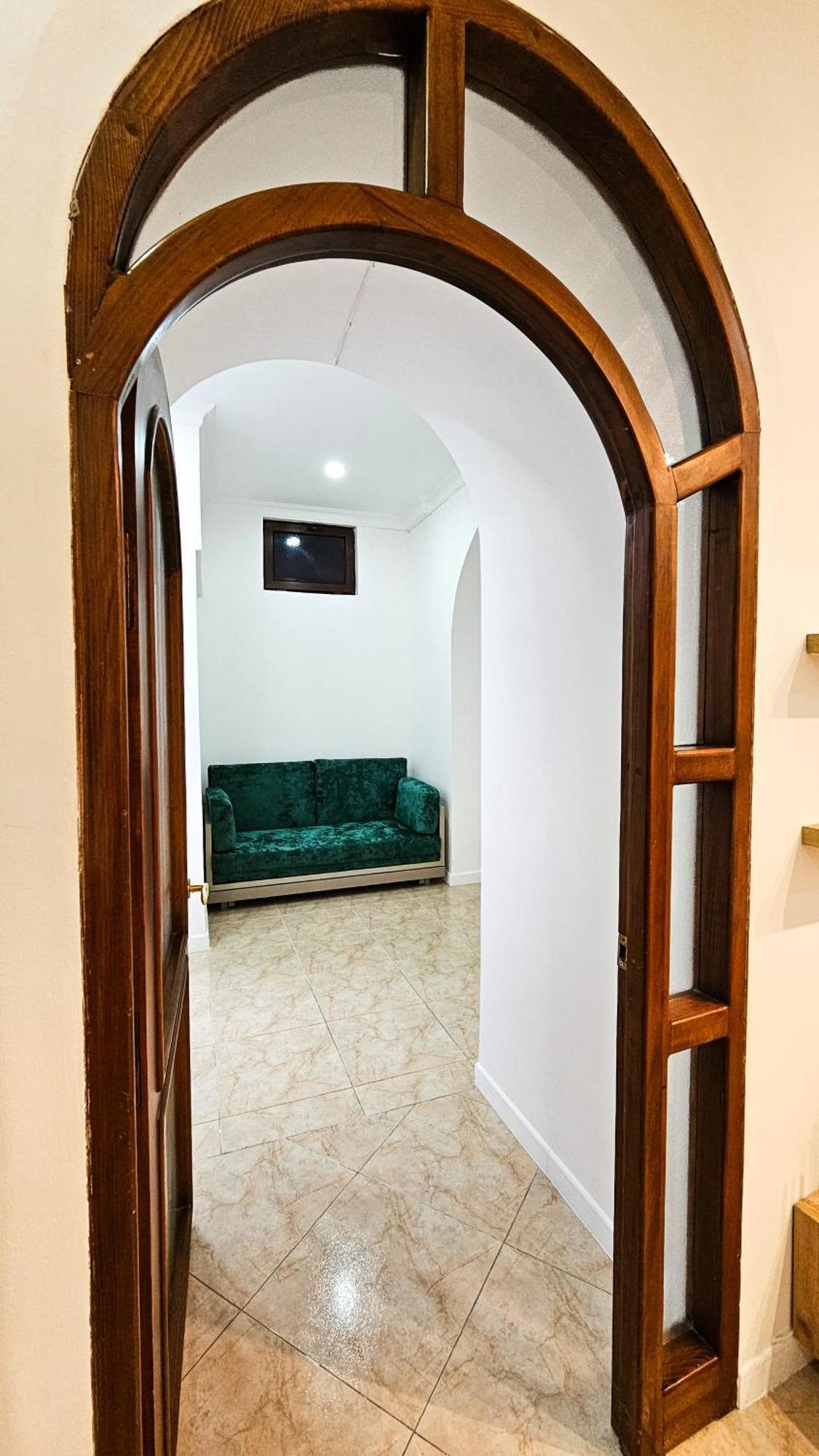 Old Castle Icherisheher Apartment